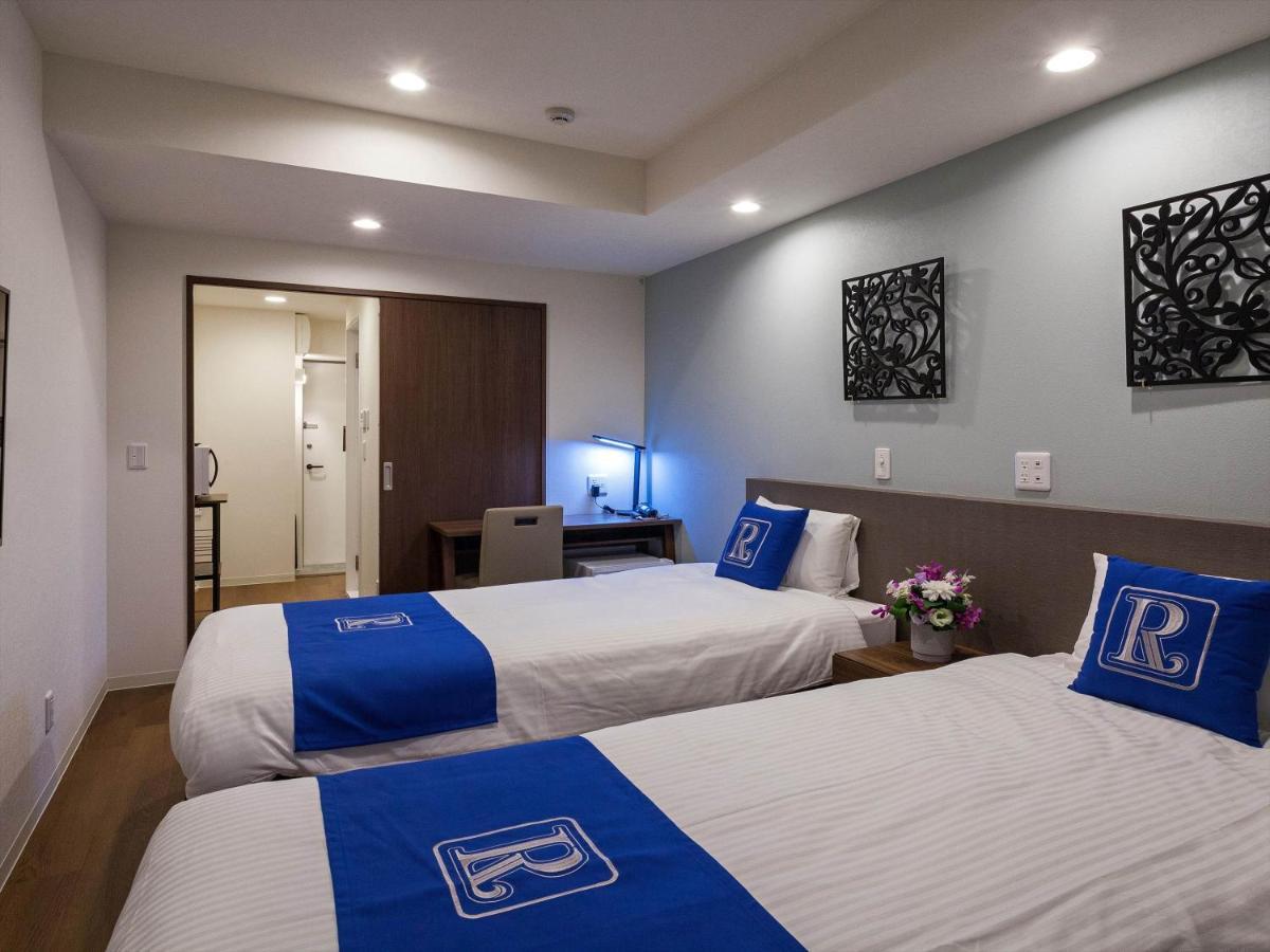 Living Inn Asahibashiekimae Premier Наха Экстерьер фото